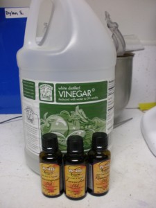 Vinegar and oil(s)