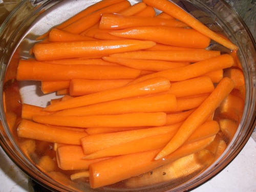 Peeled carrots